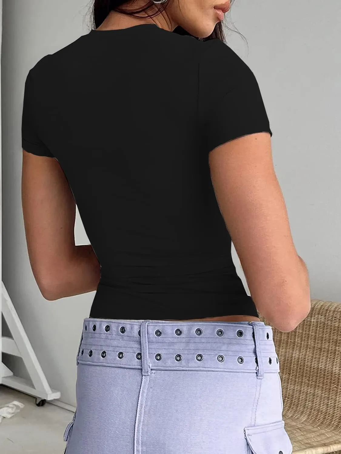 Abardsion Women's Casual Basic Going Out Crop Tops Slim Fit Short Sleeve Crew Neck Tight T Shirts 2025