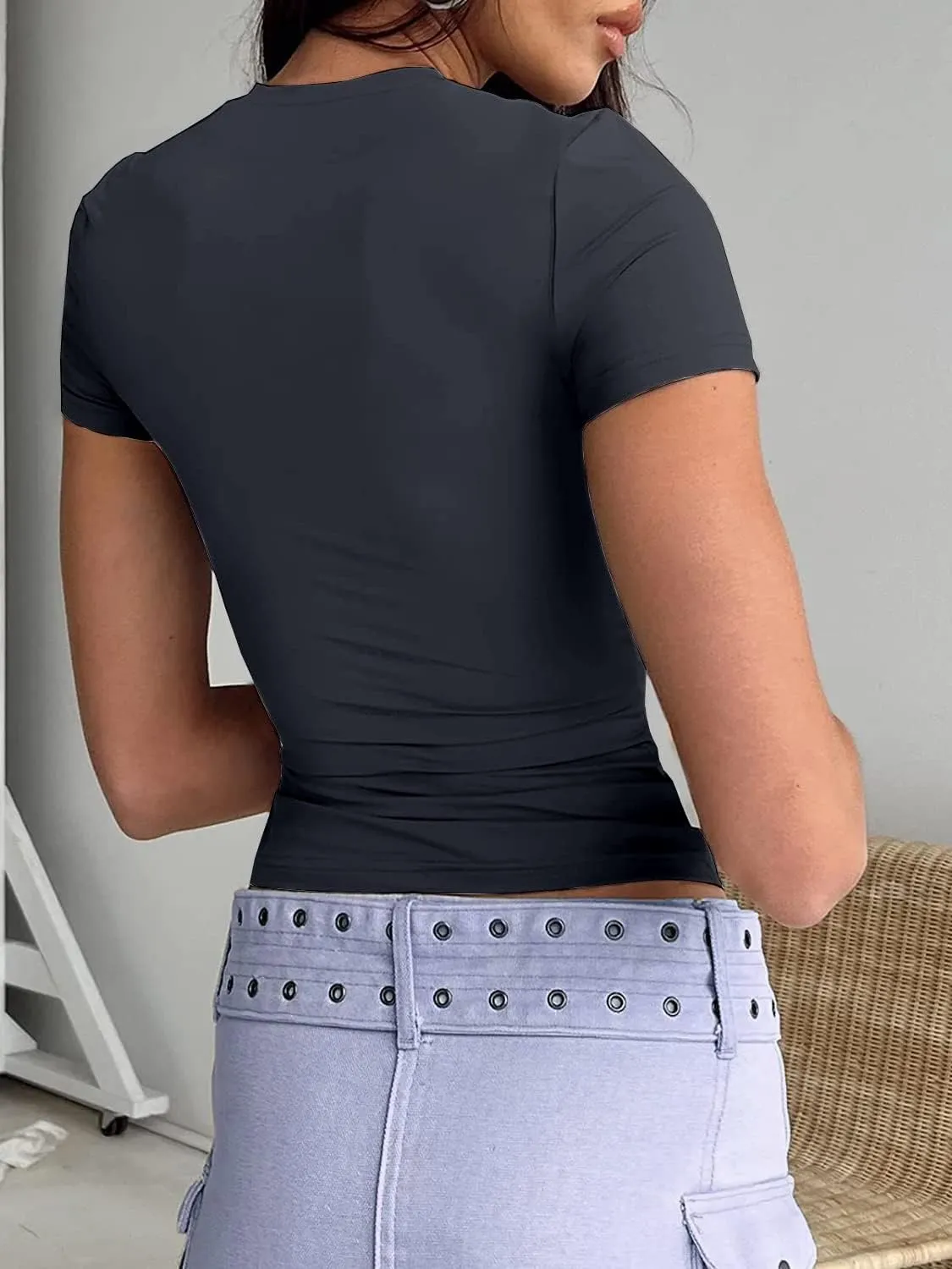 Abardsion Women's Casual Basic Going Out Crop Tops Slim Fit Short Sleeve Crew Neck Tight T Shirts 2025
