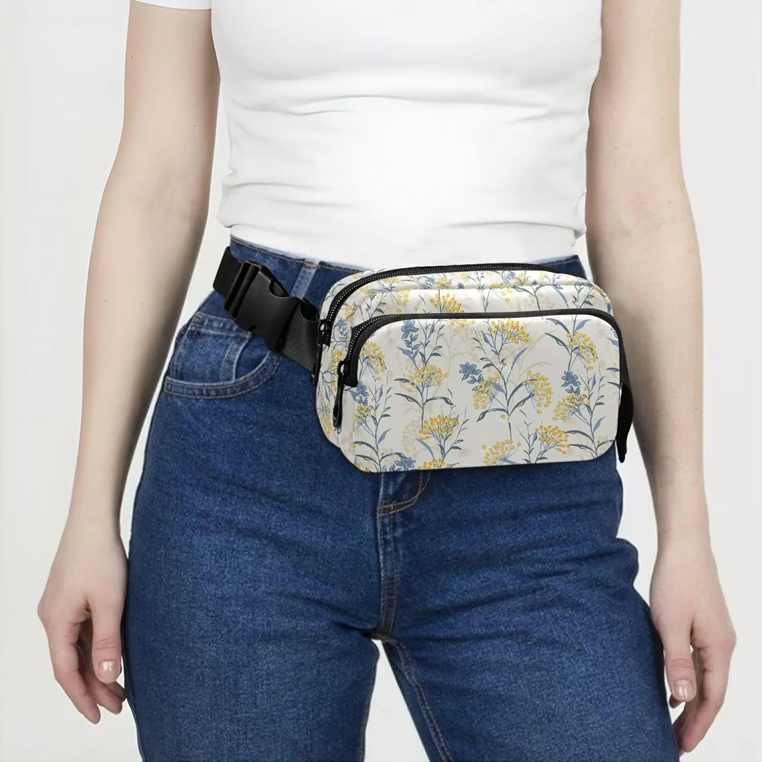 Customized Autumn Yellow Berries Waterproof Fanny Pack for Women Belt Bags Hip Pack Colorful Travel Waist Pack for Men