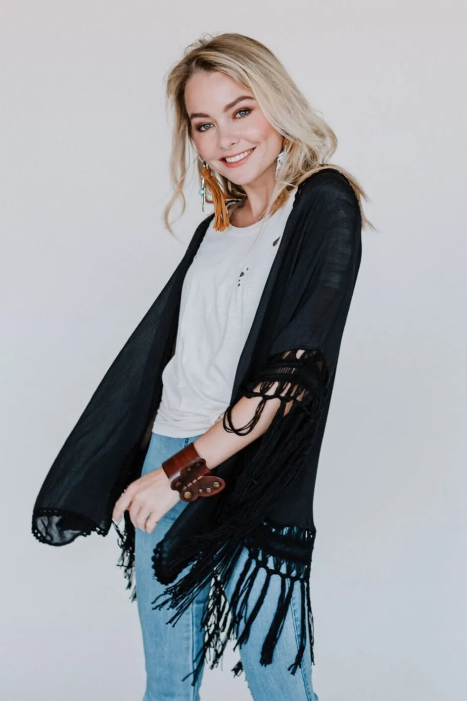 Dreamy Macramé Kimono - Black