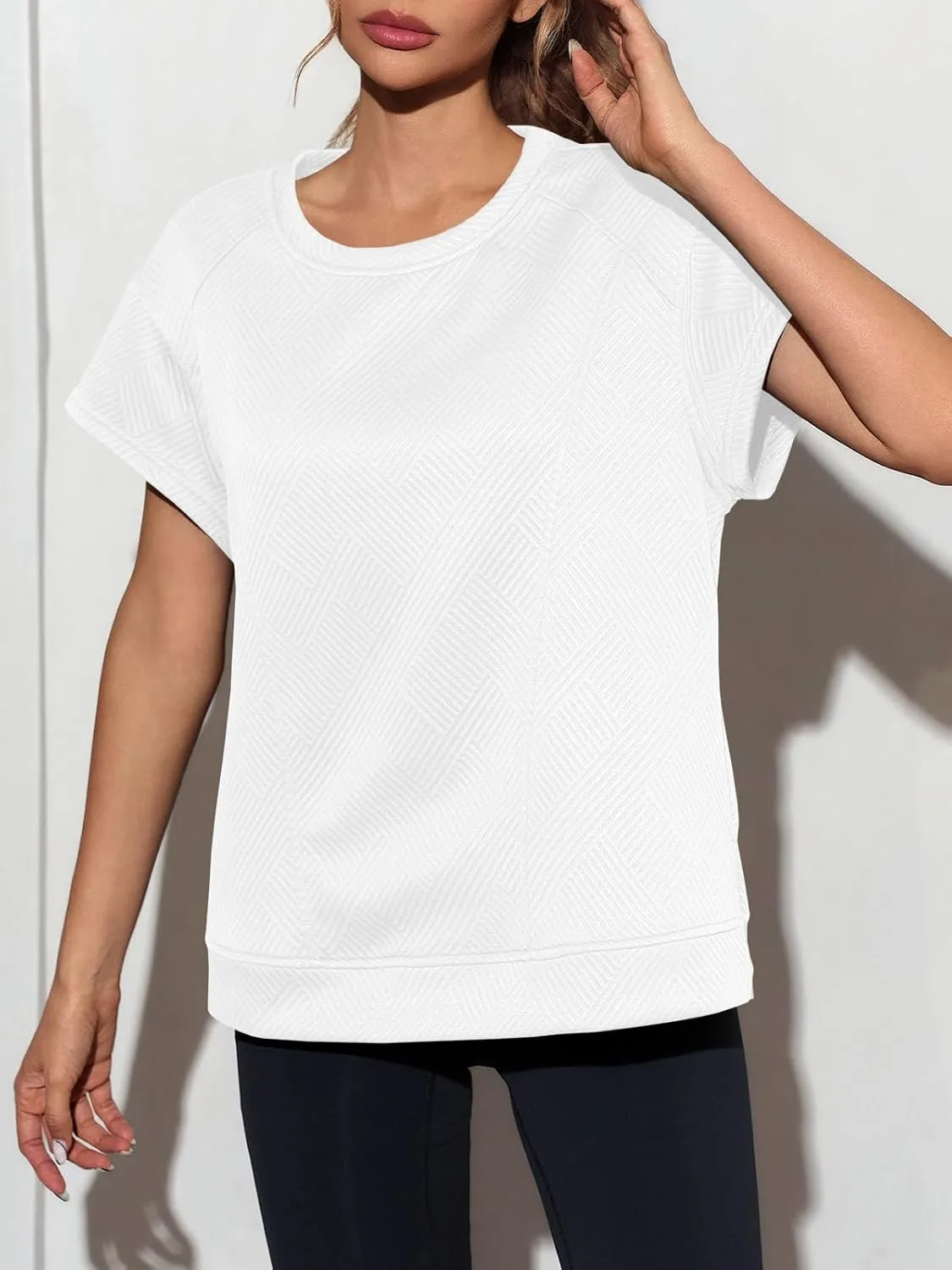 Fisoew Women's Oversized Sweatshirt Casual Textured Short Cap Sleeve Crewneck Loose Workout Summer Tops
