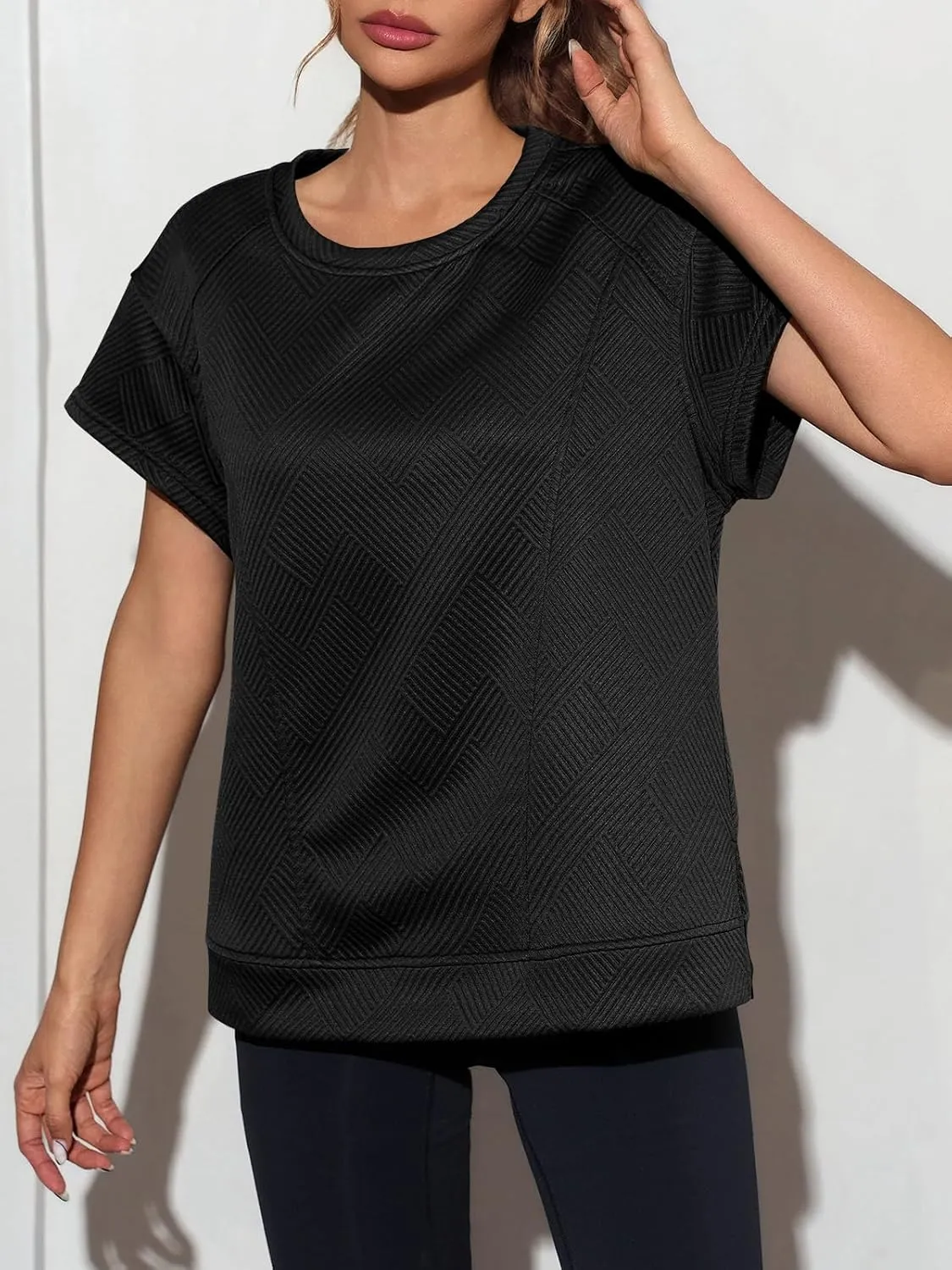 Fisoew Women's Oversized Sweatshirt Casual Textured Short Cap Sleeve Crewneck Loose Workout Summer Tops