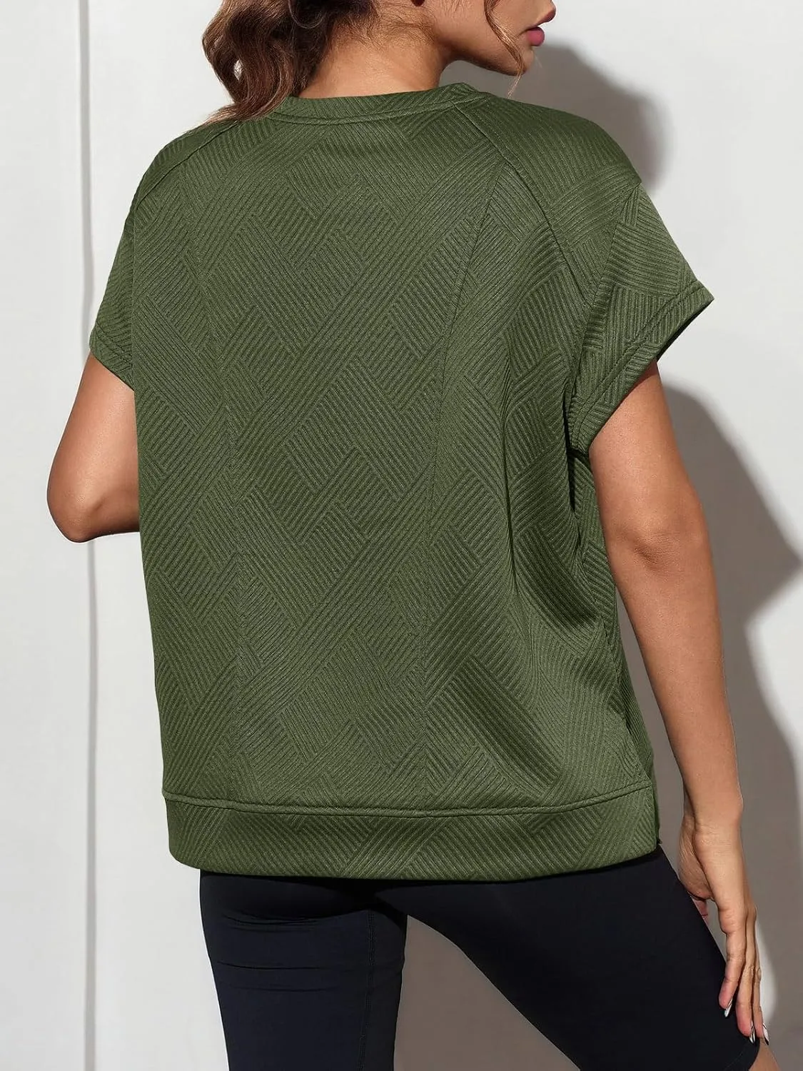 Fisoew Women's Oversized Sweatshirt Casual Textured Short Cap Sleeve Crewneck Loose Workout Summer Tops