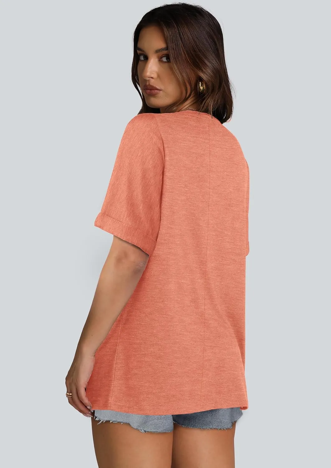 WIHOLL Womens Oversized Tshirts Summer Tops 2025 Short Sleeve V Neck Shirts Outfits Plus Size Clothes
