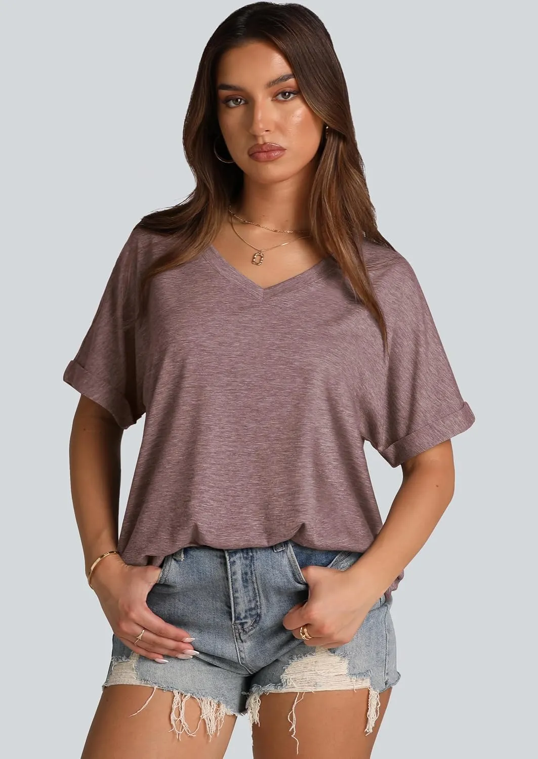 WIHOLL Womens Oversized Tshirts Summer Tops 2025 Short Sleeve V Neck Shirts Outfits Plus Size Clothes