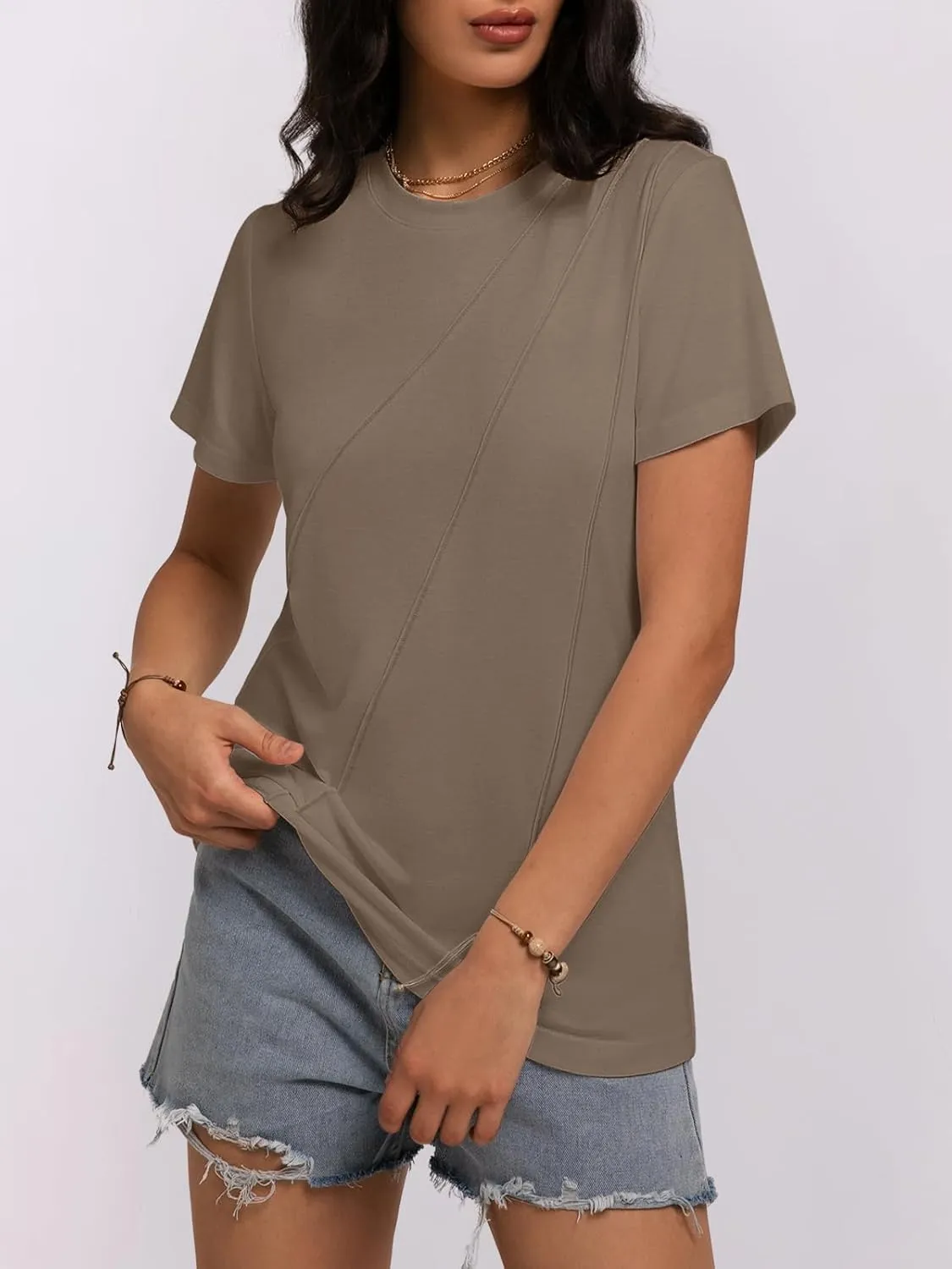 Women's Short Sleeve Tops Pleated Crewneck Loose Fit T Shirt Business Casual Dressy Work Shirts 2025 Summer Blouses